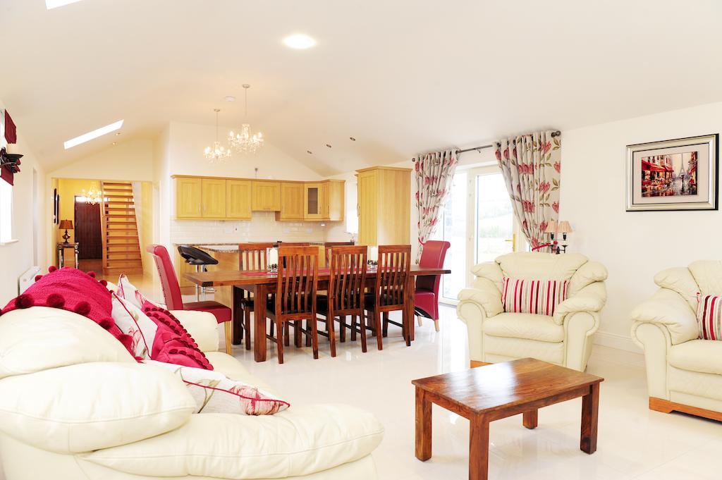 Hostal Sheephouse Country Courtyard Donore  Habitación foto