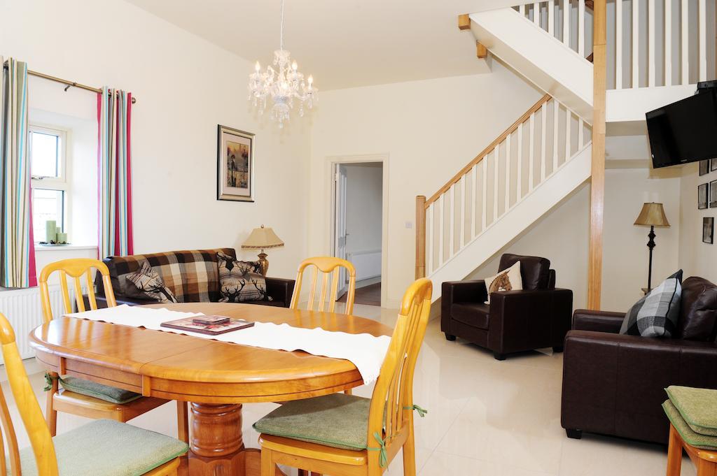 Hostal Sheephouse Country Courtyard Donore  Habitación foto