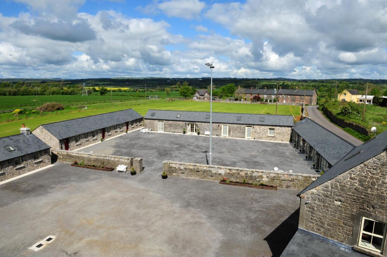 Hostal Sheephouse Country Courtyard Donore  Exterior foto